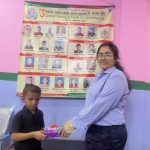संस्थाको बाल बचतकर्तालाई जन्मदिनको उपहार